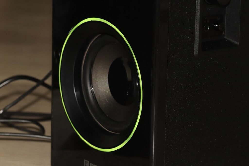 REAL-EL_S-415_acoustic_system